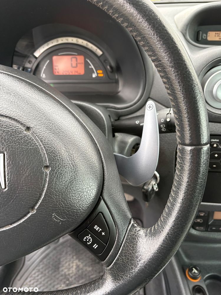 Citroën C3 1.4 16V Senso Drive Exclusive - 34