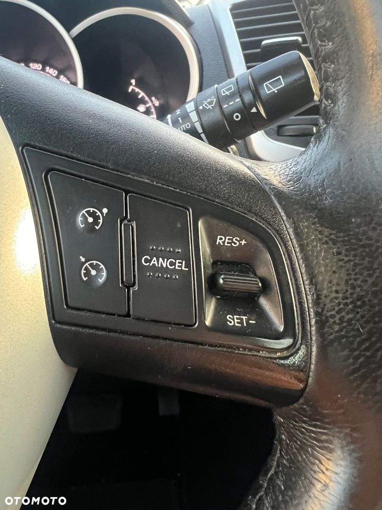 Kia Venga 1.6 CVVT Automatik Platinum Edition - 20