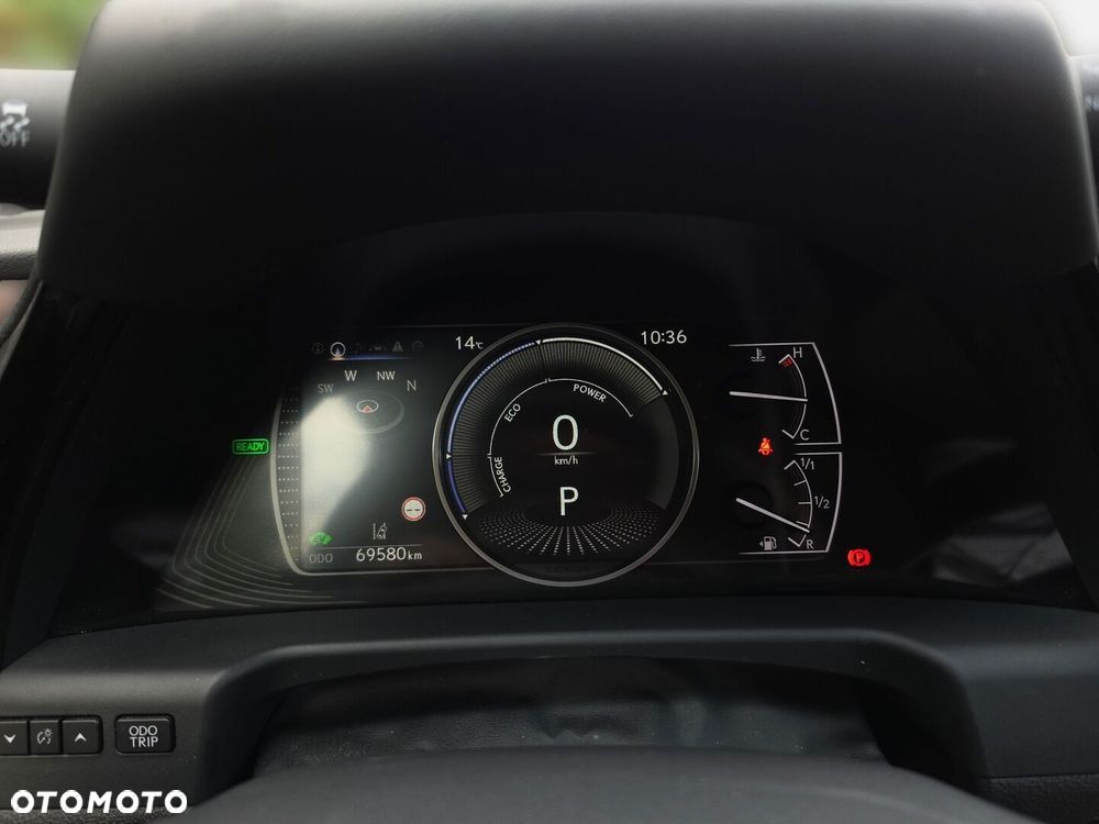 Lexus ES 300h Prestige - 20