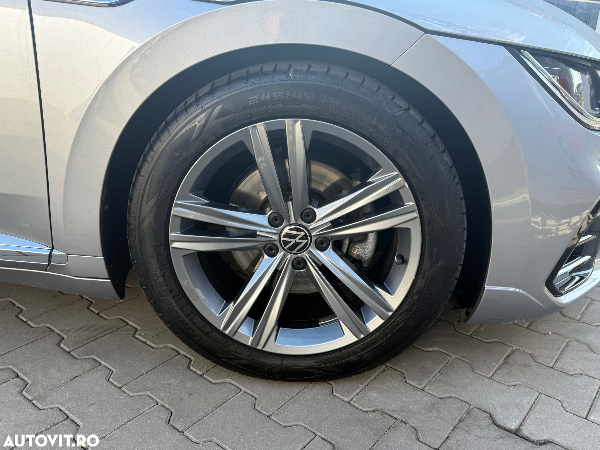 Volkswagen ARTEON 2.0 TDI 4Motion DSG R-Line - 16