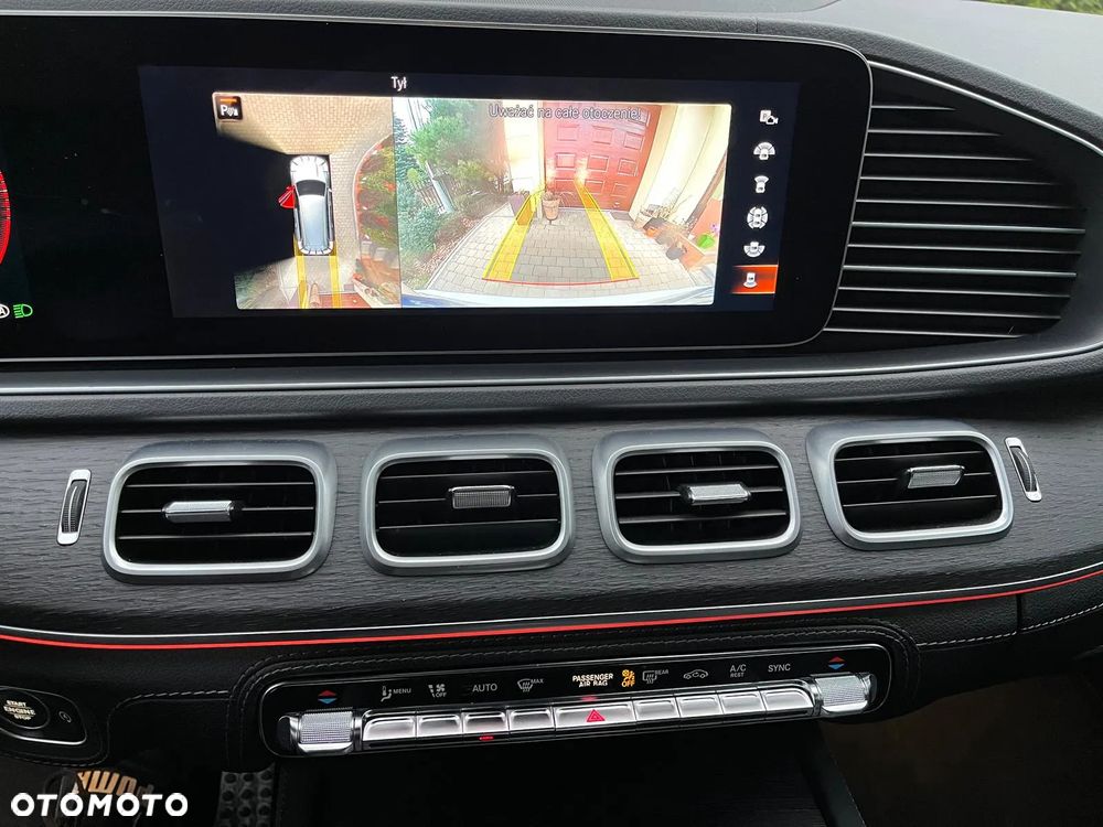 Mercedes-Benz GLS - 16