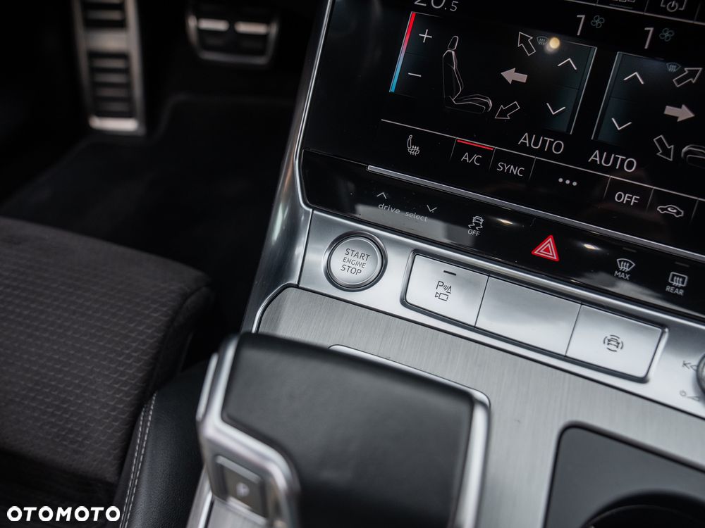 Audi A6 Avant 40 TDI S tronic S line - 29