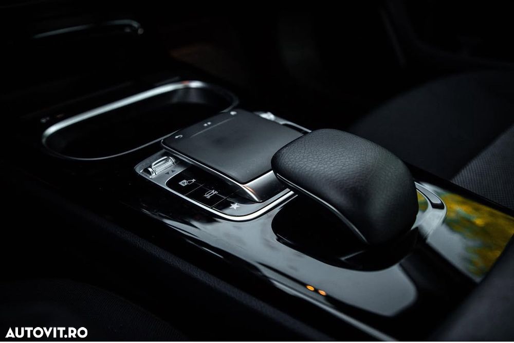 Mercedes-Benz A 180 d Sedan Aut. - 6