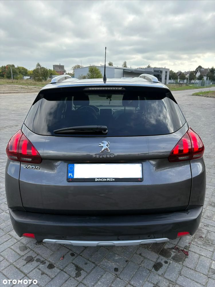 Peugeot 2008 PureTech 110 GPF Stop&Start EAT6 Active - 4