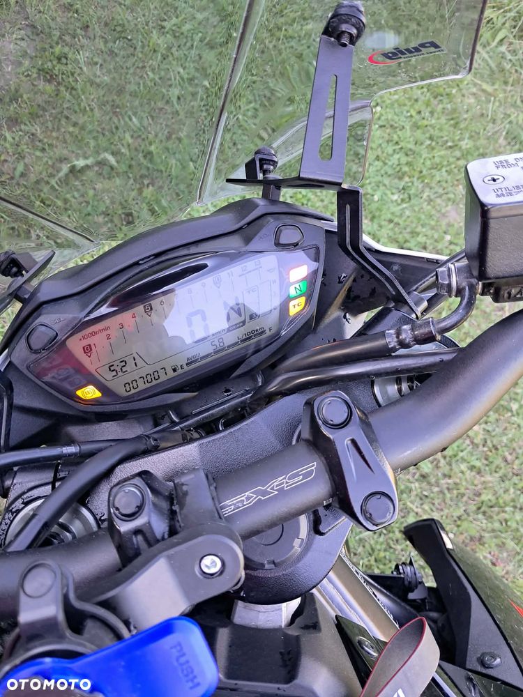 Suzuki GSX - 5
