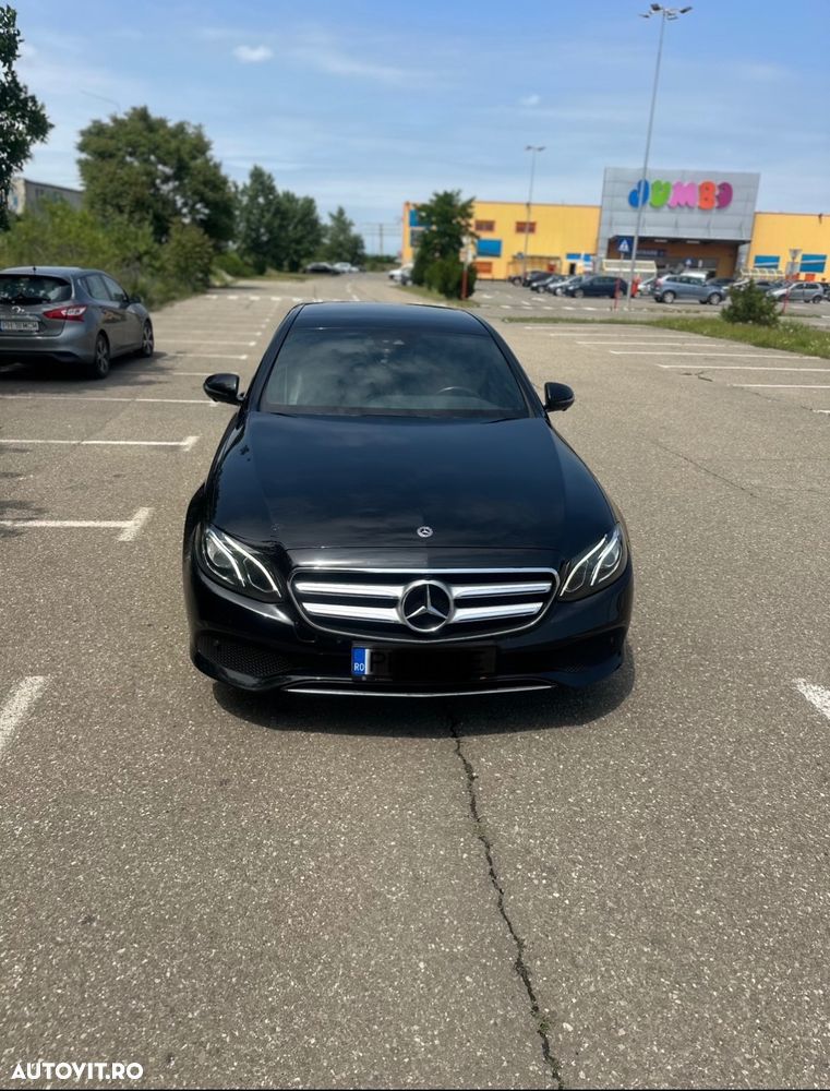 Mercedes-Benz E 220 d Aut. - 2