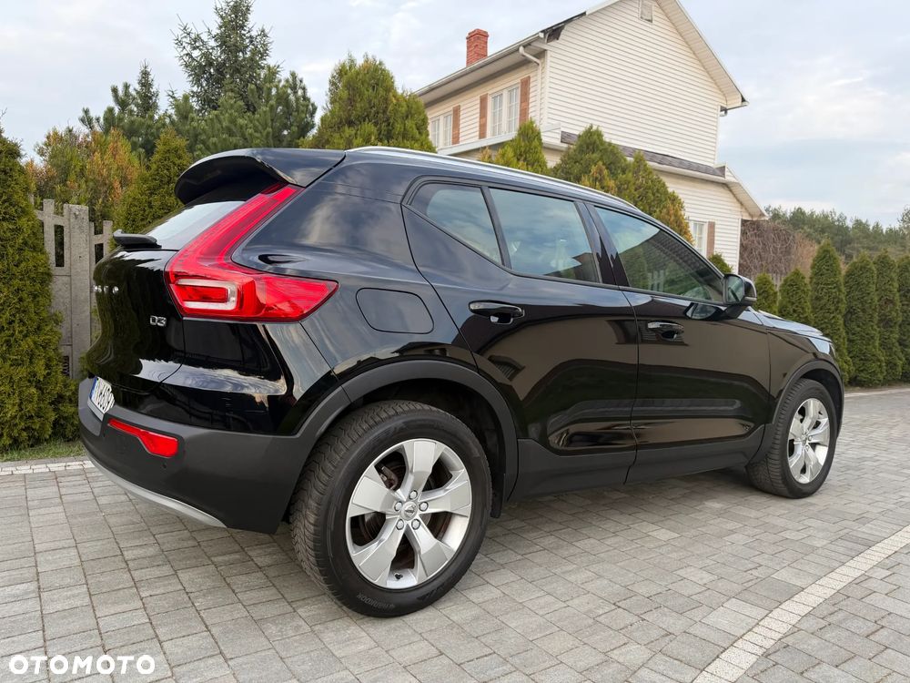 Volvo XC 40 D3 AWD Momentum Pro - 12