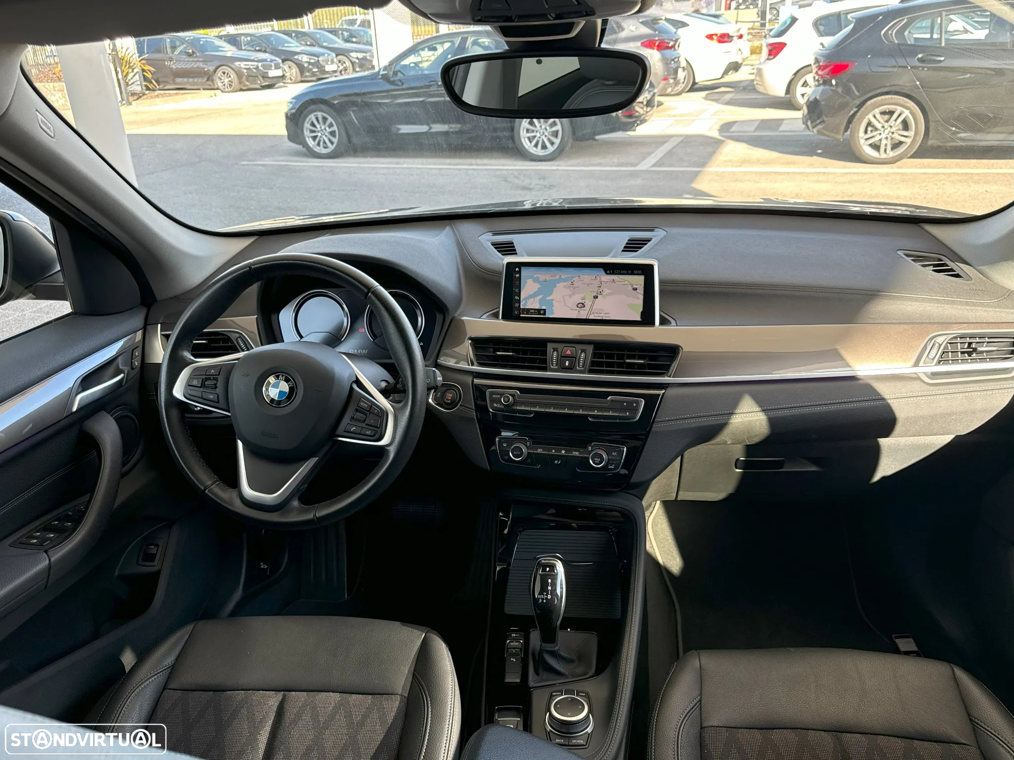 BMW X1 16 d sDrive Auto Line Sport - 6