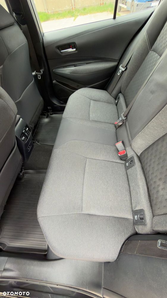 Toyota Corolla 1.8 Hybrid Comfort - 11