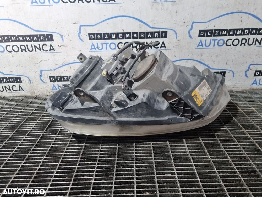 Far Dreapta Nissan Qashqai 2007 - 2010 SUV 4 Usi (1297) Xenon - 4