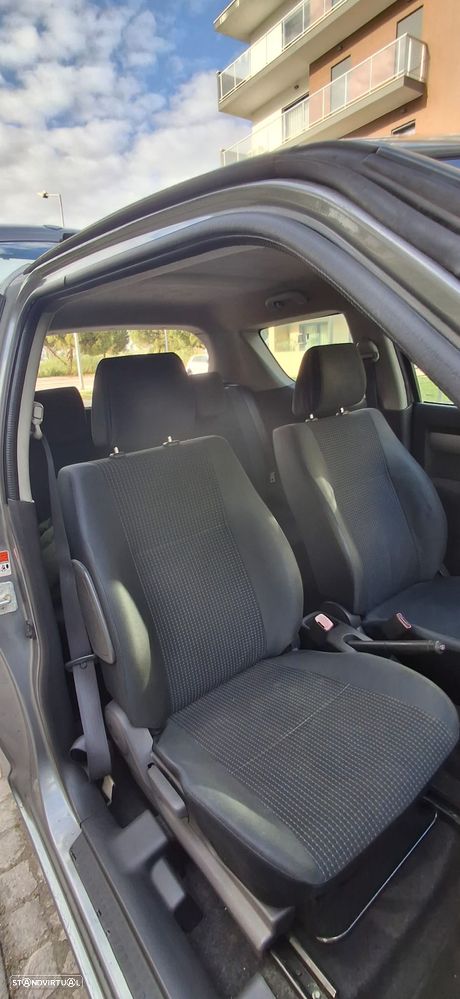 Suzuki Swift 1.3 DDiS GLX - 10