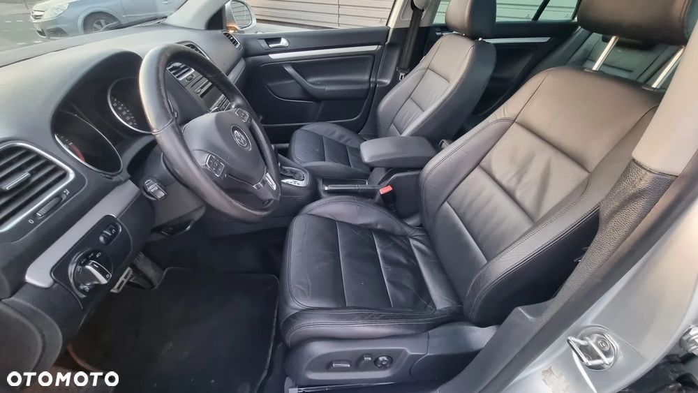 Volkswagen Golf Variant 2.0 TDI DPF DSG Highline - 11