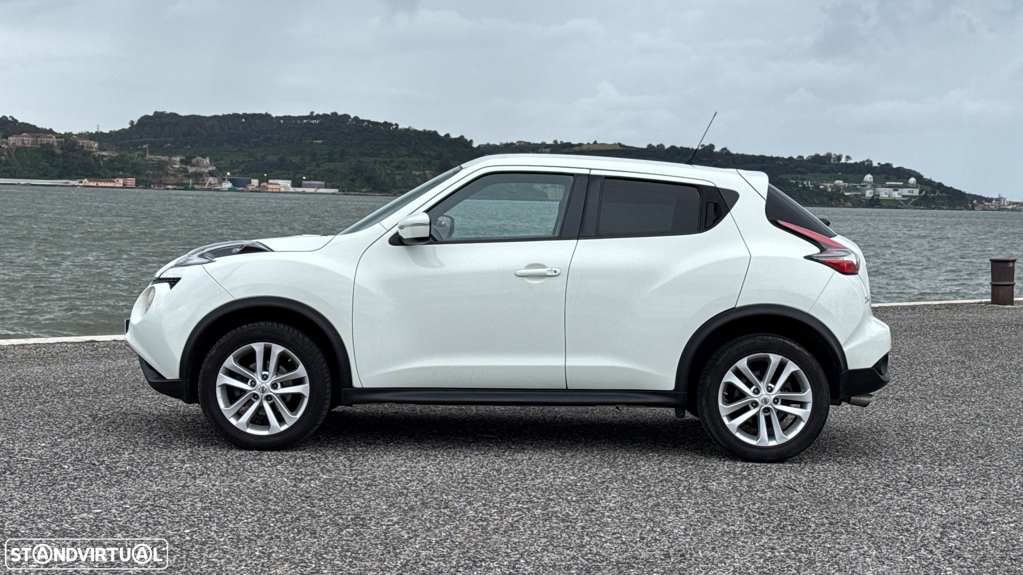 Nissan Juke 1.5 dCi Acenta Connect - 8