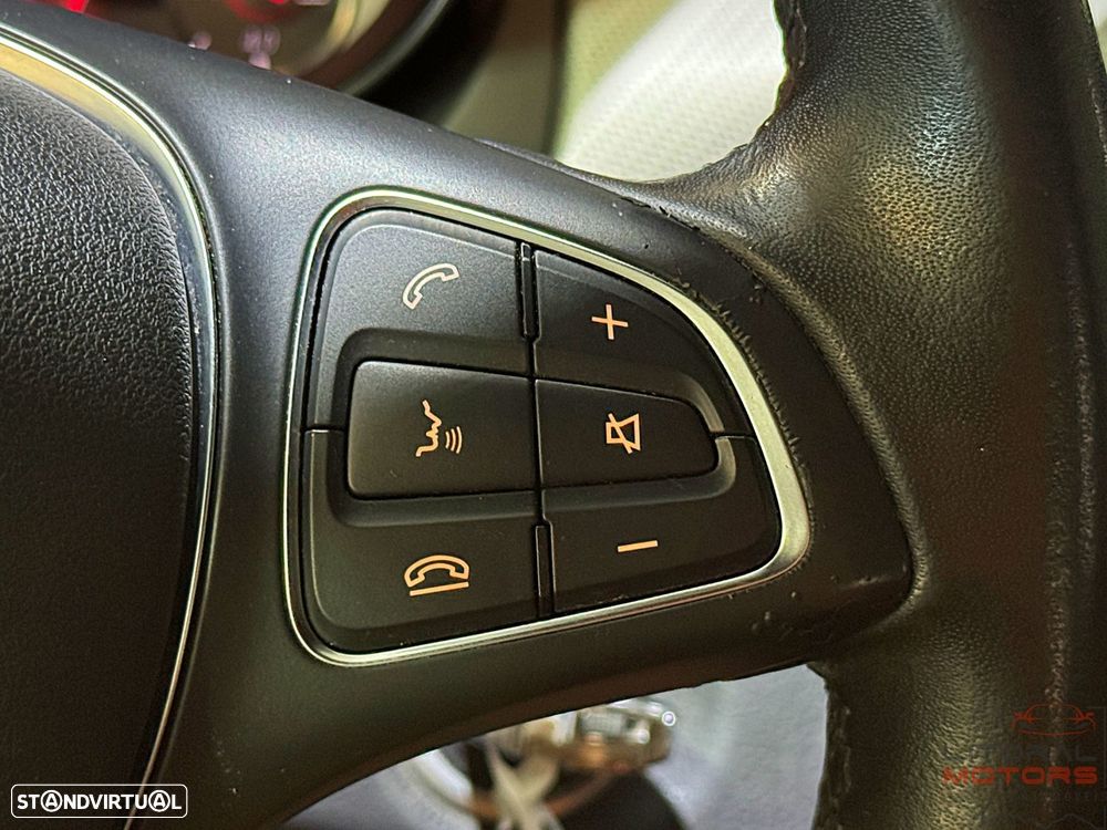 Mercedes-Benz GLA 180 Style - 24