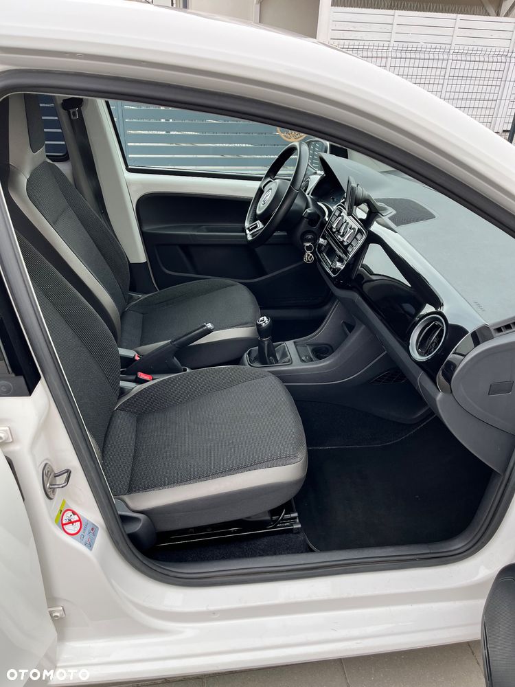 Volkswagen up! 1.0 black - 6