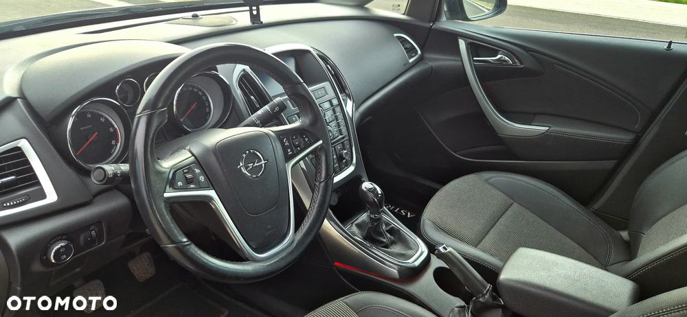 Opel Astra 1.7 CDTI ecoFLEX - 16