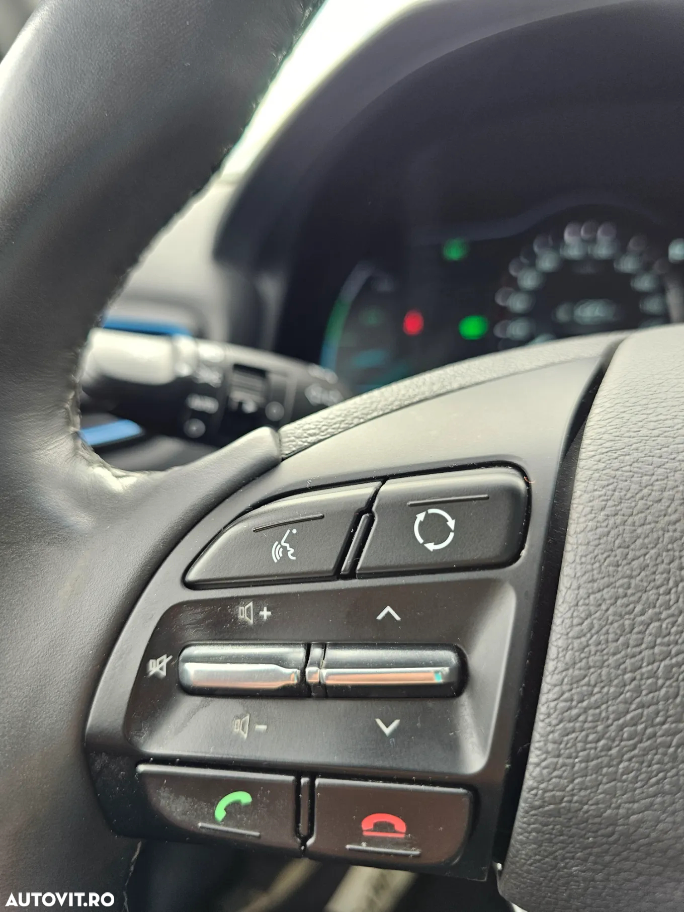 Hyundai IONIQ Hybrid 1.6 GDI Style - 23
