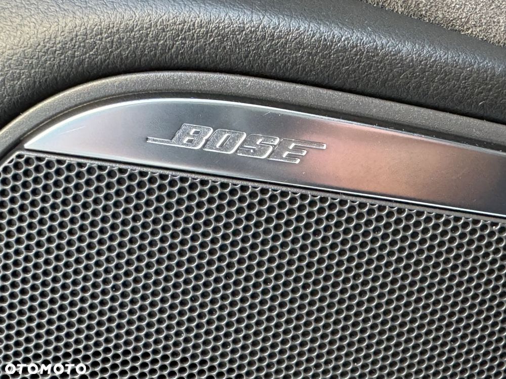 Audi A6 Avant 2.0 TDI Ultra S tronic - 35