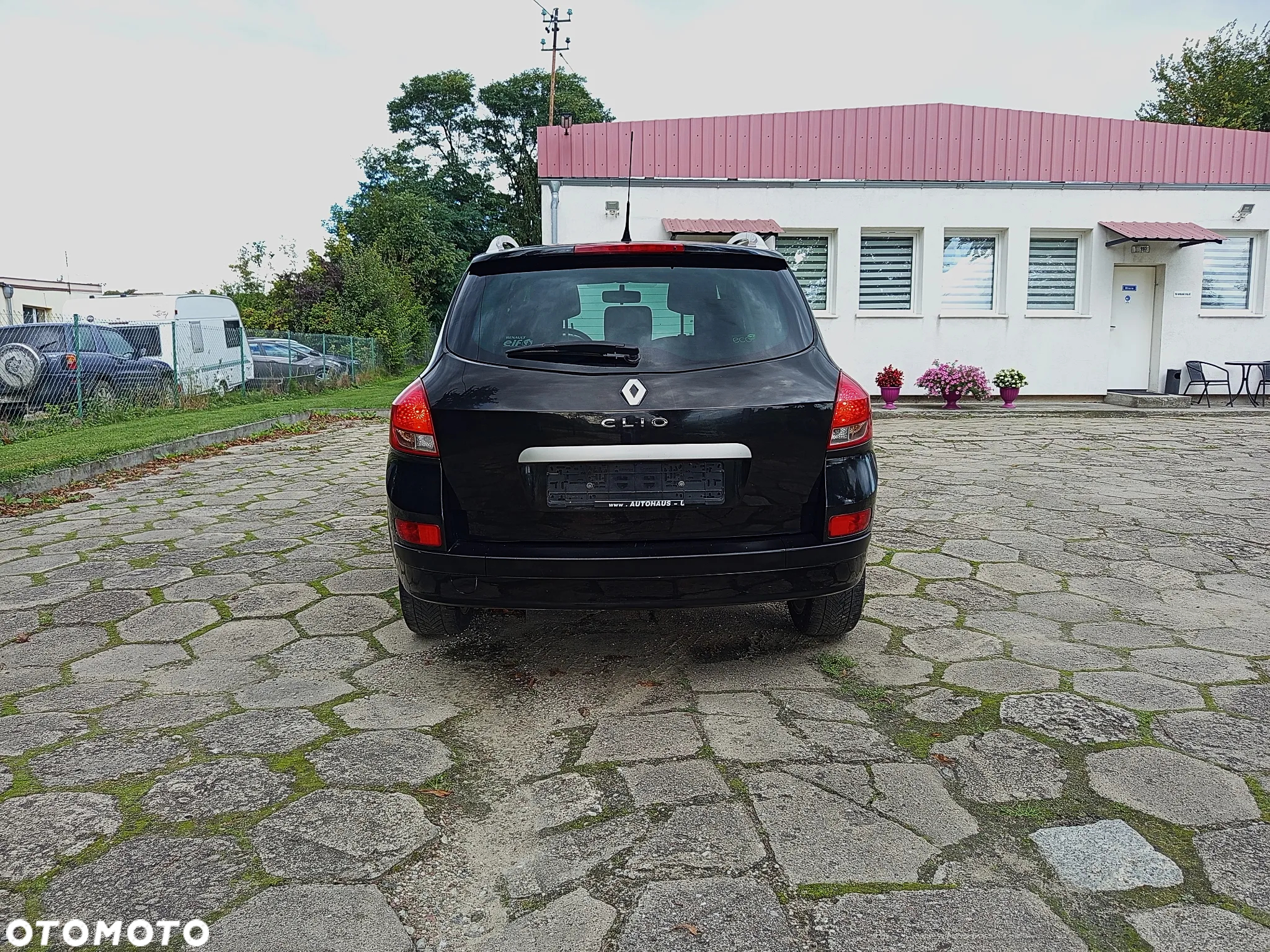 Renault Clio - 8