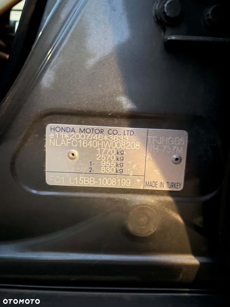 Honda Civic 1.5 T Elegance CVT - 24