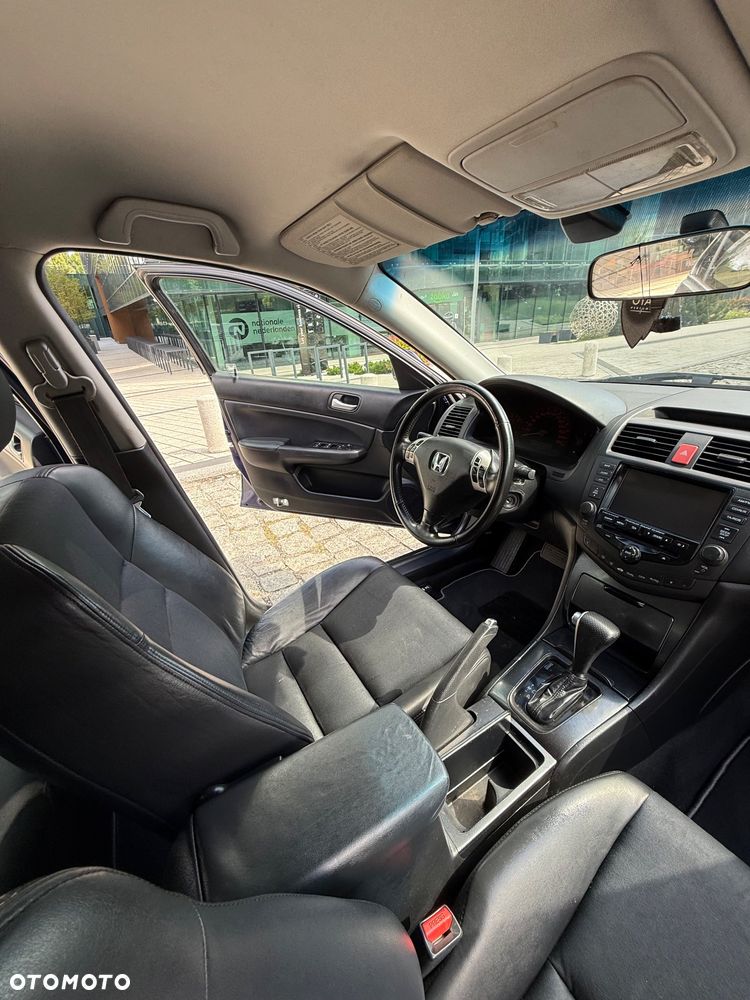Honda Accord 2.4 Executive - 20