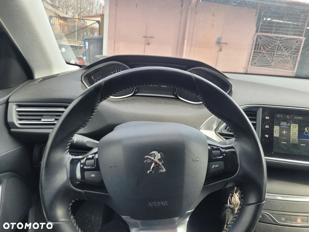 Peugeot 308 BlueHDi FAP 120 Stop & Start Allure - 22