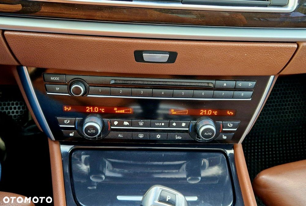 BMW 5GT 530d - 26