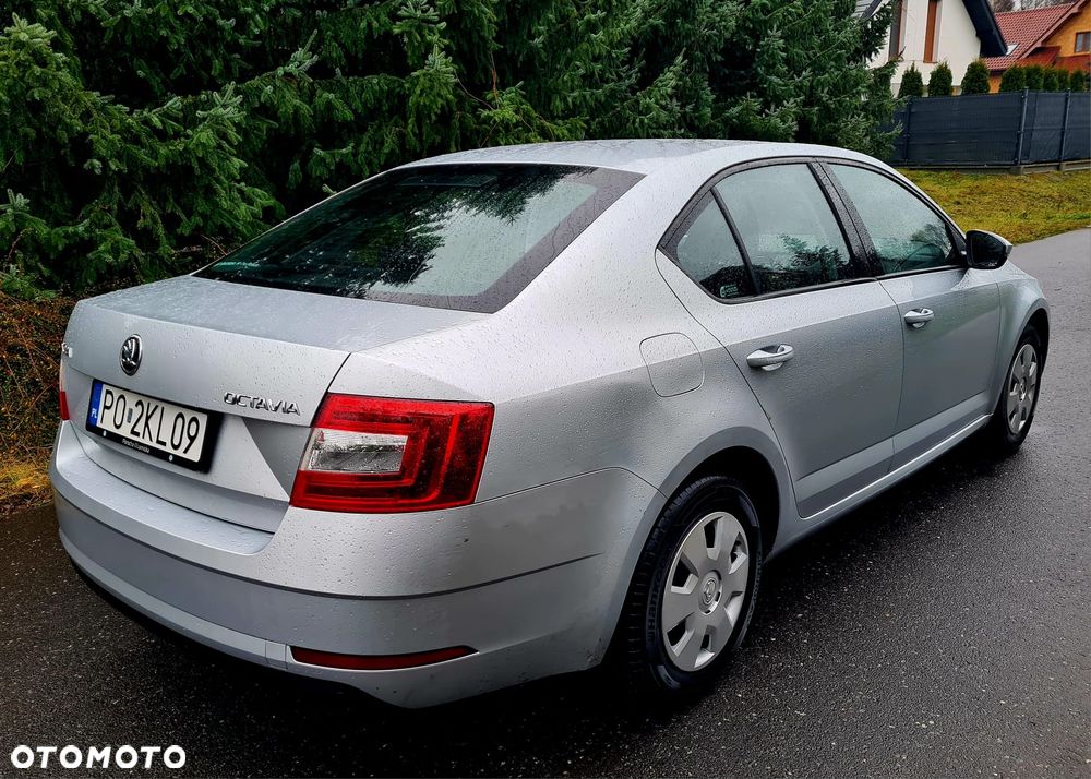Skoda Octavia 1.6 TDI SCR Active - 3