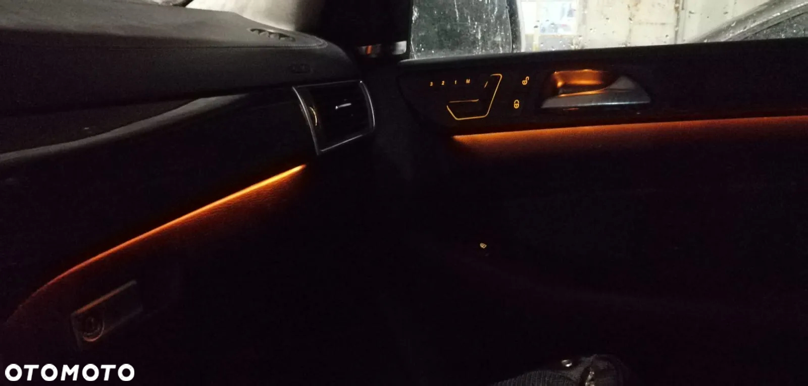 Mercedes-Benz GL 400 4Matic 7G-TRONIC - 19
