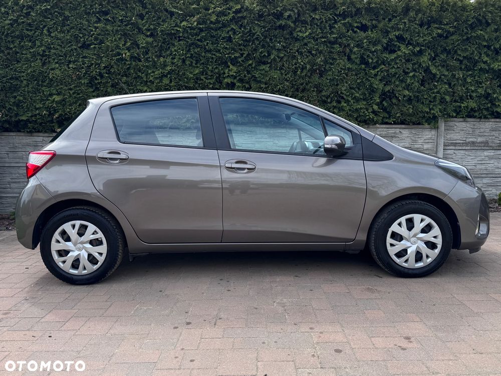Toyota Yaris - 9