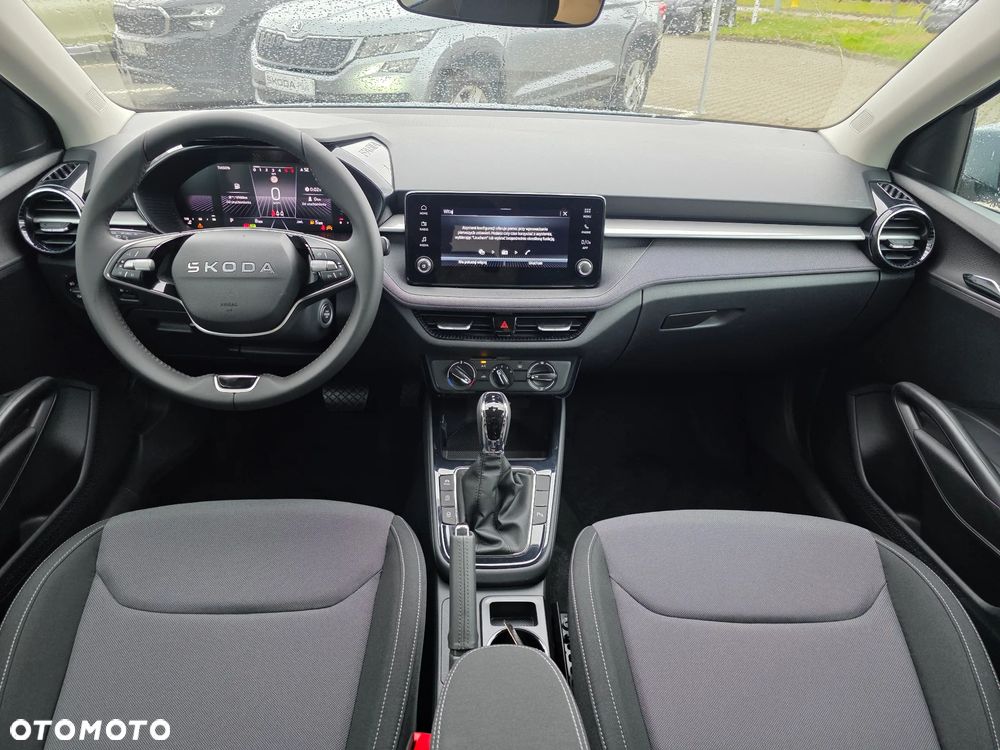 Skoda Fabia 1.0 TSI Drive DSG - 11