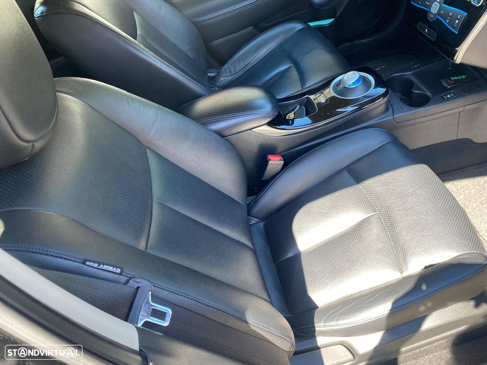 Nissan Leaf - 22