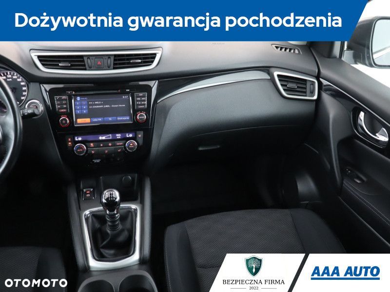 Nissan Qashqai - 10