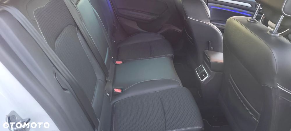 Renault Megane TCe 140 GPF BOSE EDITION - 34