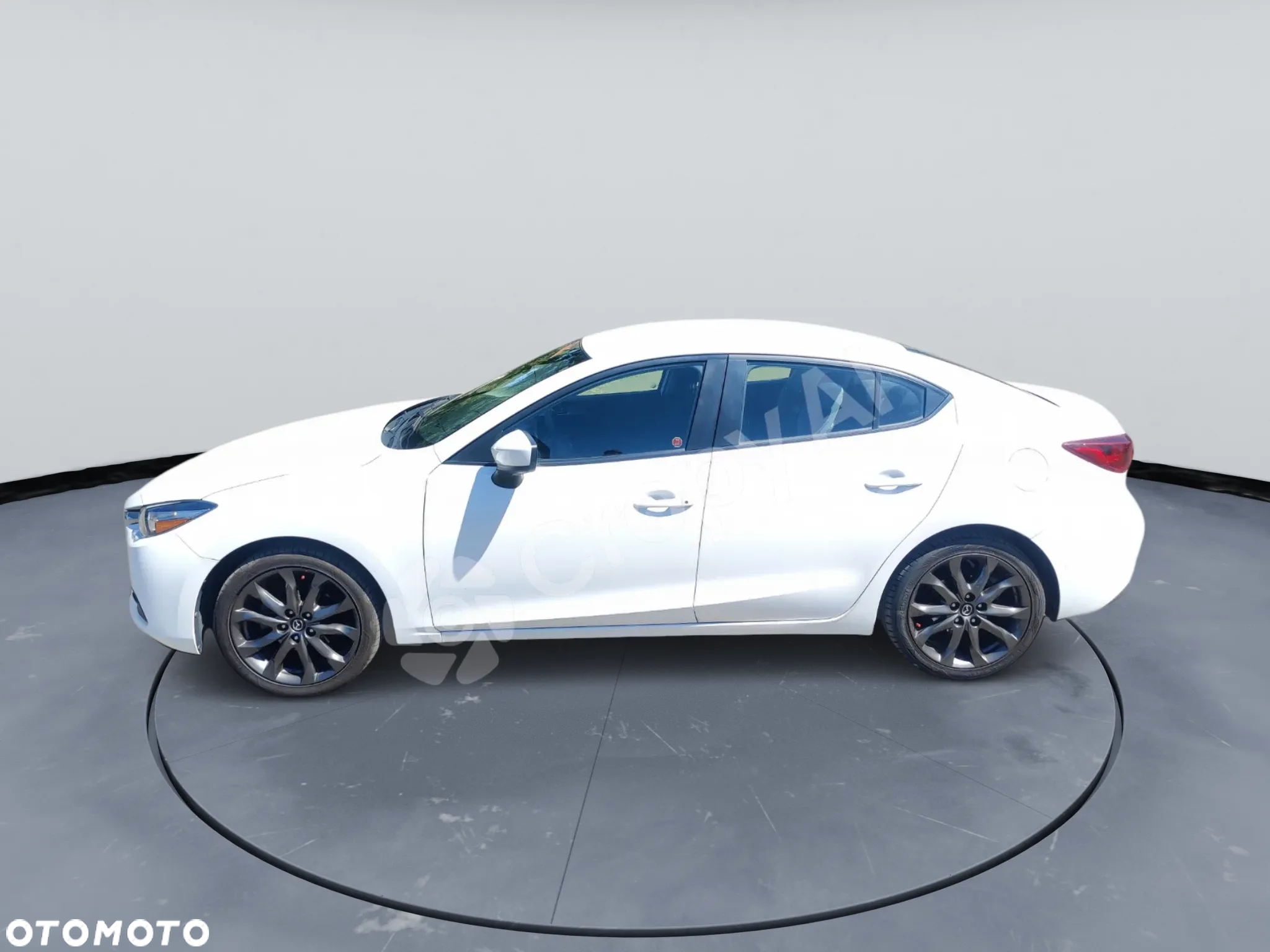 Mazda 3 - 6