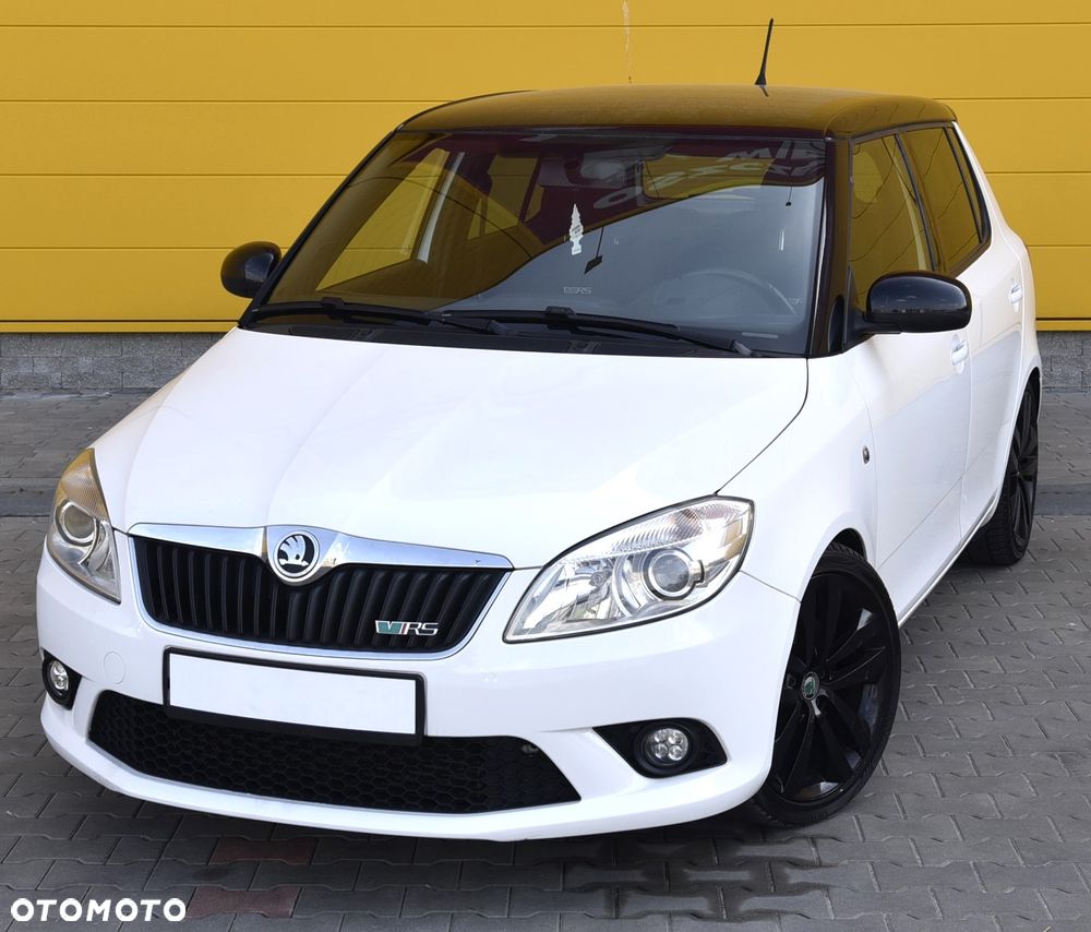 Skoda Fabia 1.4 TSI DSG RS - 4