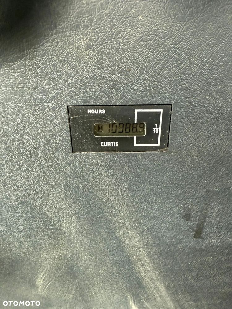 Hyundai Robex 140W-9 - 5