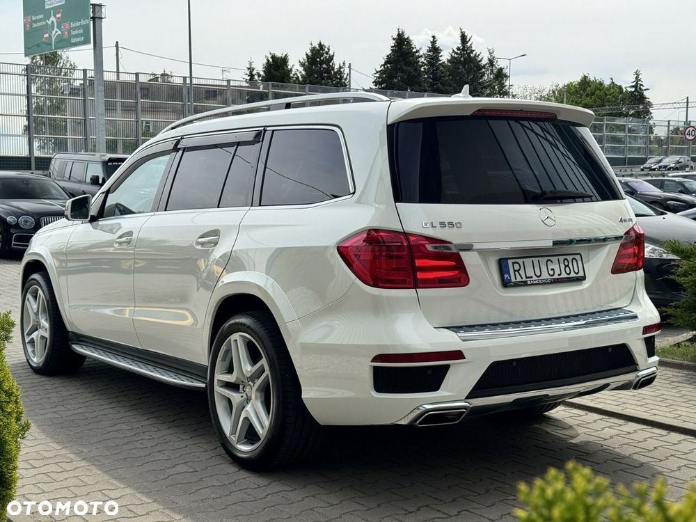 Mercedes-Benz GL 500 4Matic (BlueEFFICIENCY) 7G-TRONIC - 10