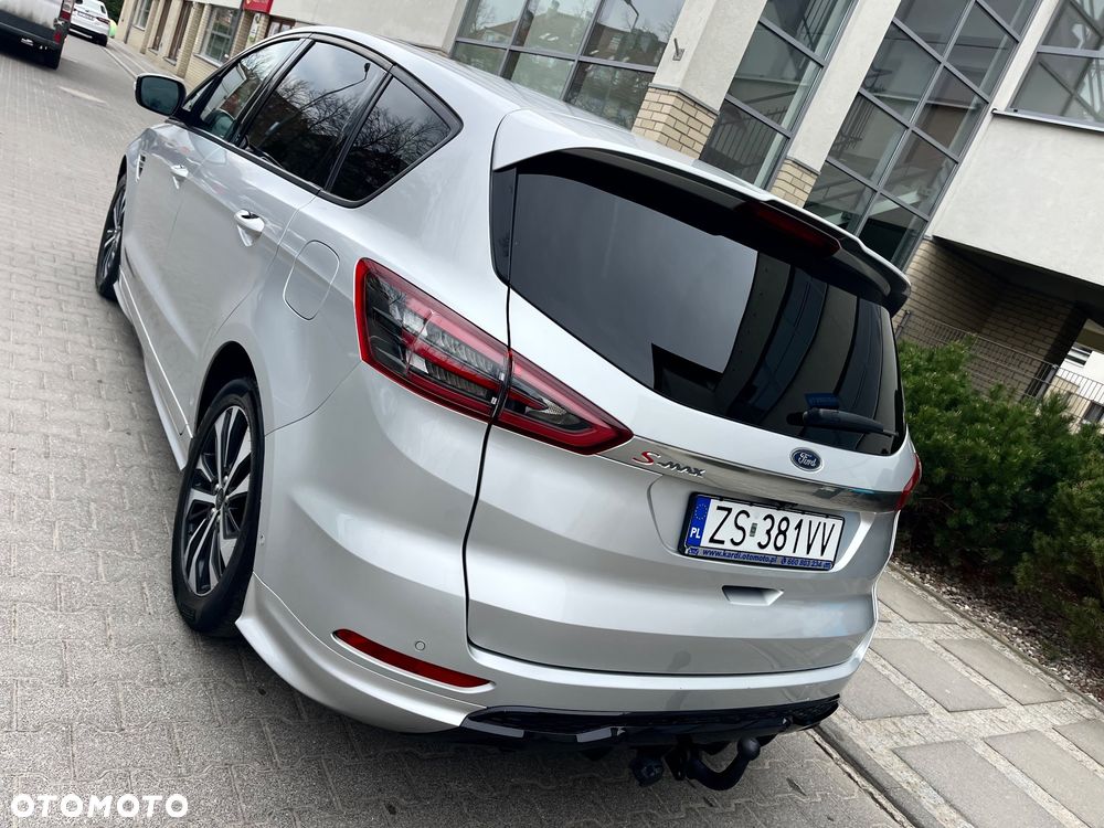 Ford S-Max - 10