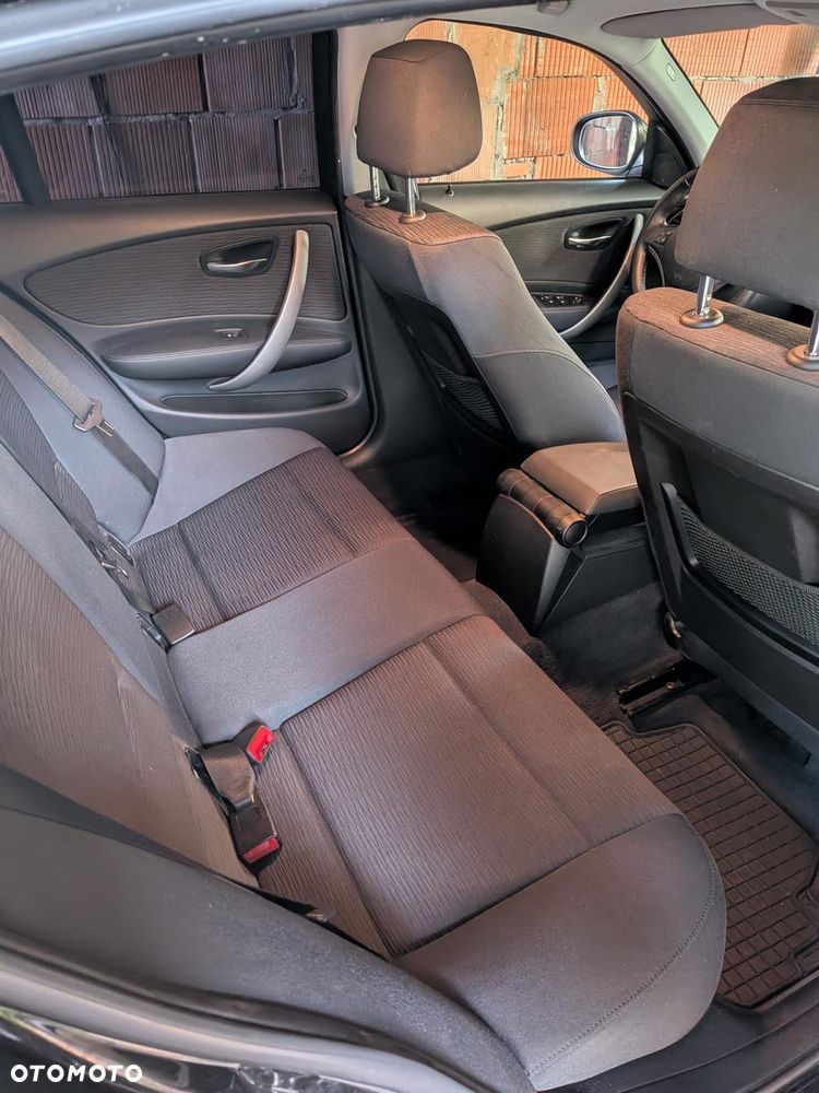 BMW Seria 1 - 9