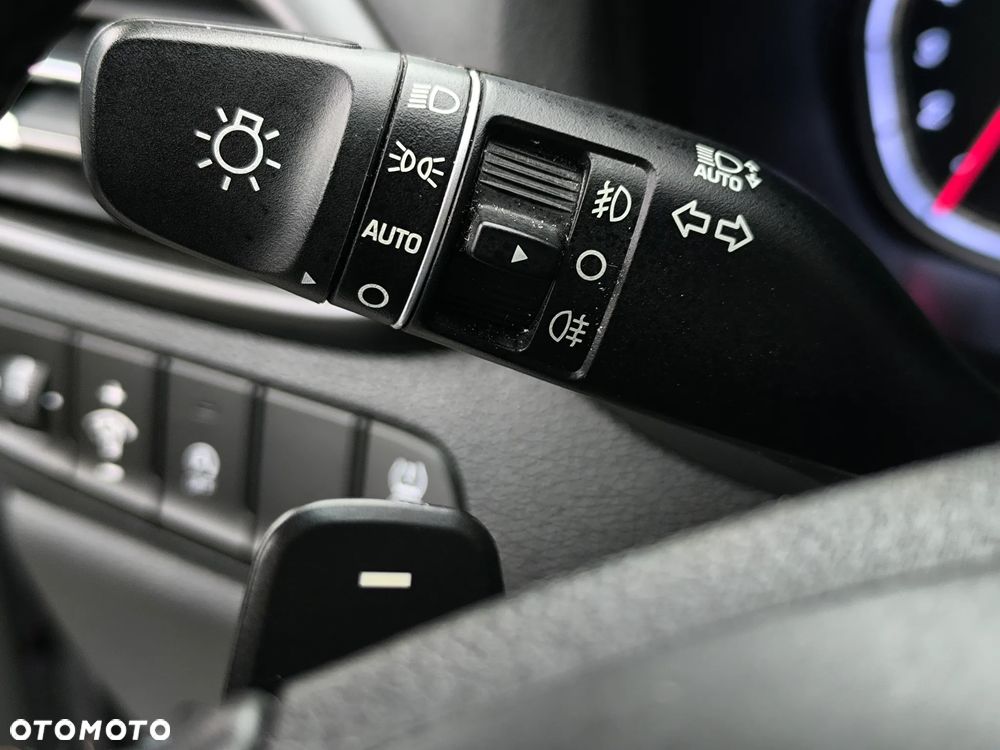 Hyundai i30 1.6 CRDI 48V-Hybrid DCT Prime - 17