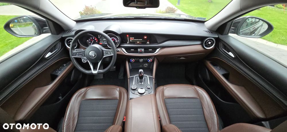 Alfa Romeo Stelvio 2.0 Turbo Super Q4 - 8