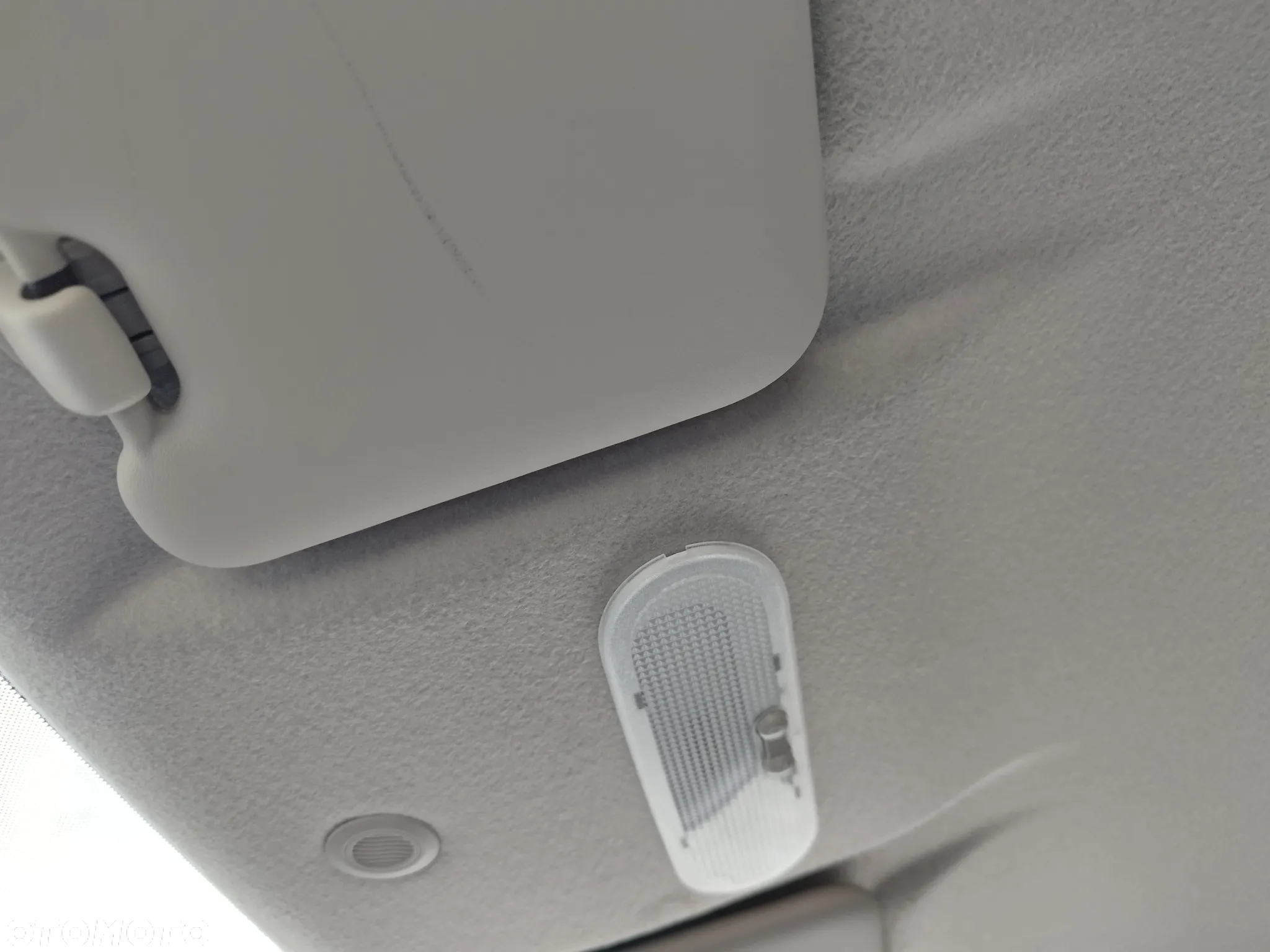 Dacia Logan MCV TCe 90 S&S Easy-R Laureate - 38