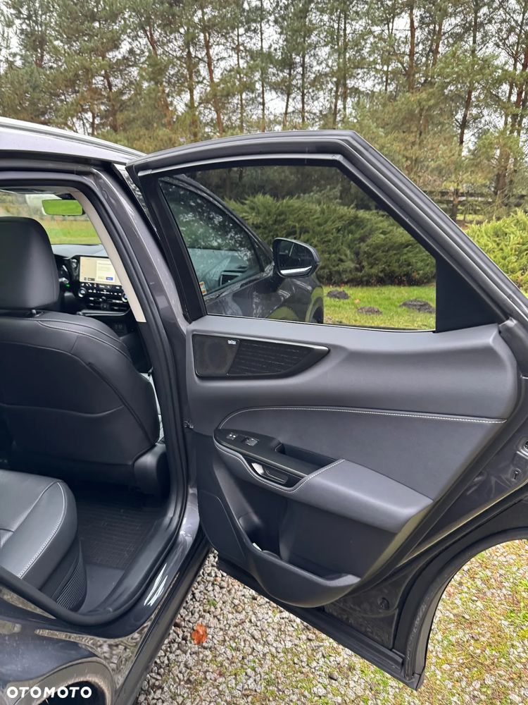 Lexus NX 350h Omotenashi AWD - 17