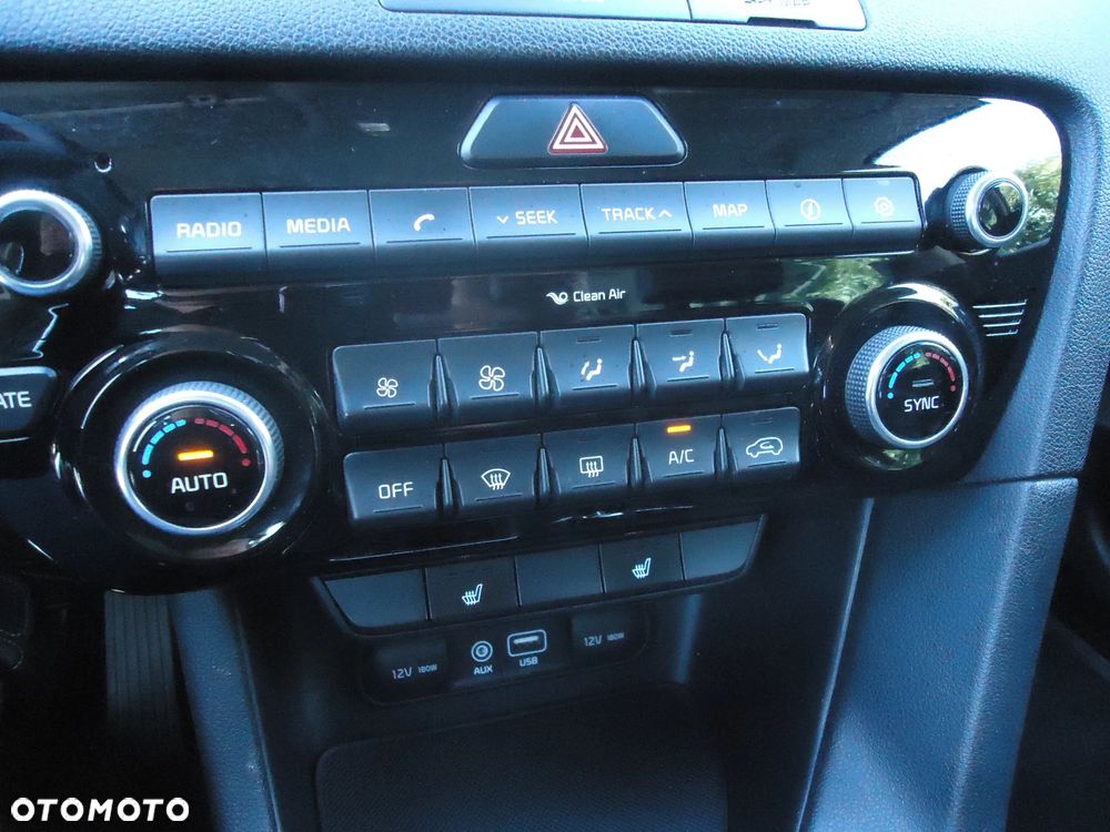 Kia Sportage 1.6 T-GDI Business Line 4WD DCT - 25