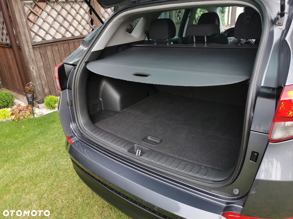 Hyundai Tucson 1.6 GDI BlueDrive Style 2WD - 21