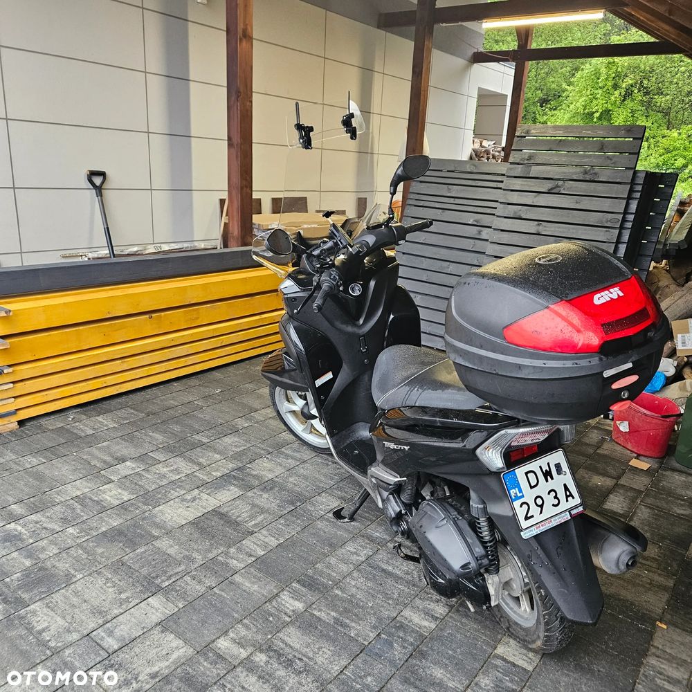 Yamaha Tricity - 4