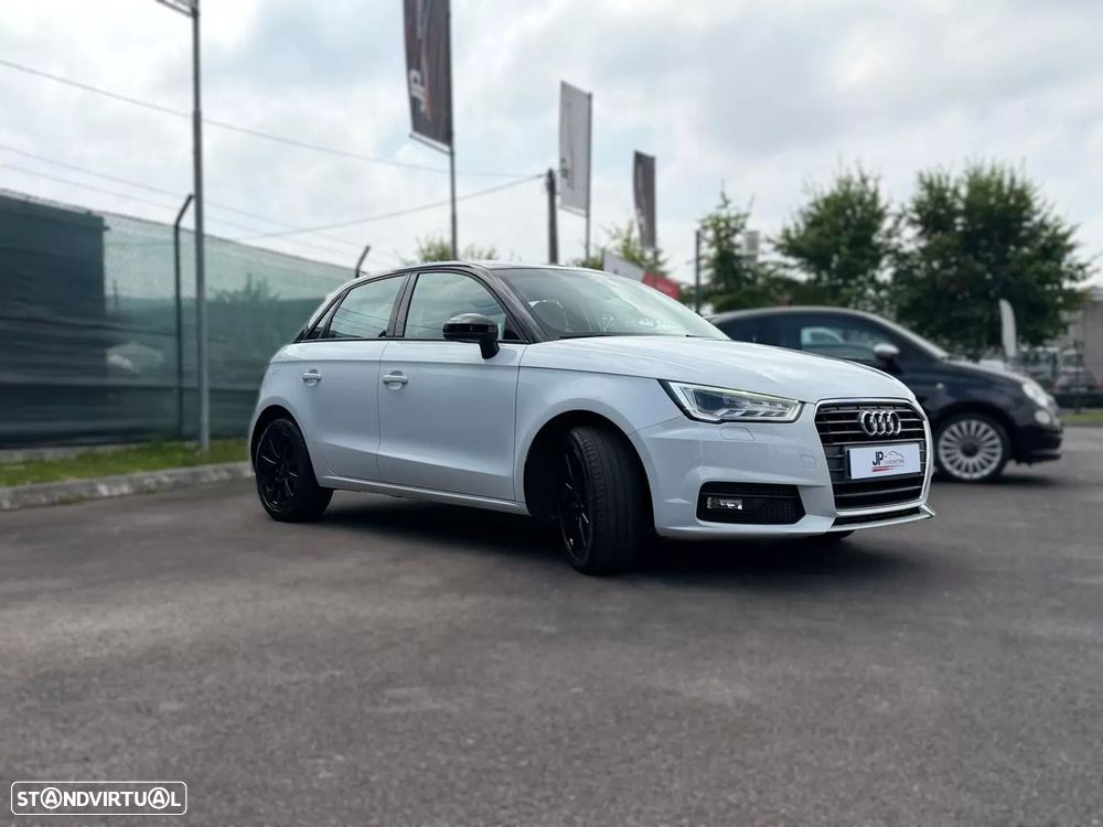 Audi A1 Sportback 1.0 TFSI Sport — fotografia 4