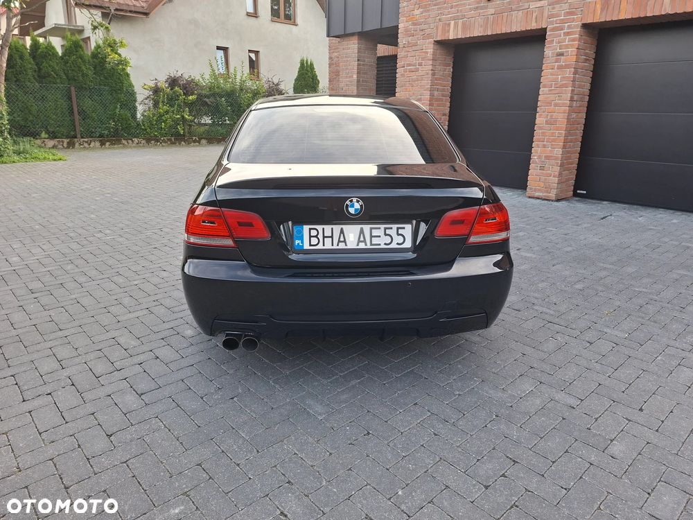 BMW Seria 3 320i M Sport Edition - 5