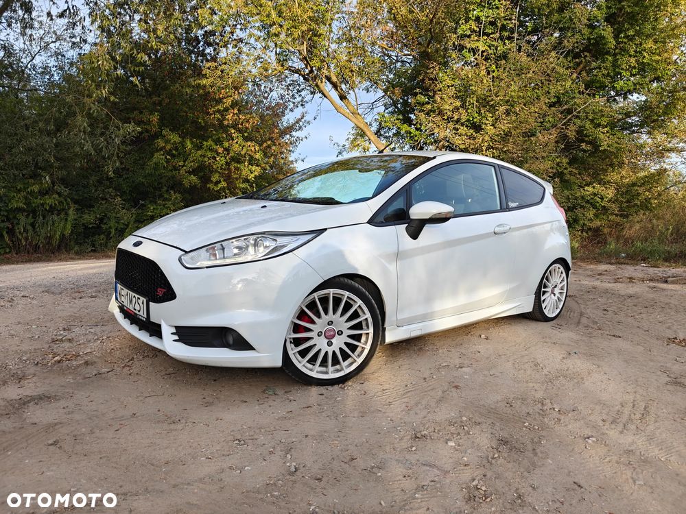 Ford Fiesta ST - 3